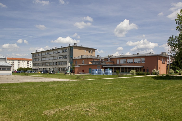Vue d'ensemble, depuis le sud-ouest. © Yves Sancey / Région Bourgogne-Franche-Comté, Inventaire du patrimoine - 2012