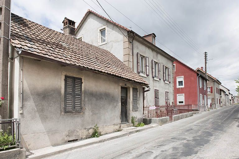 Vue d'ensemble de la rue Octave Japy. © Jérôme Mongreville / Région Bourgogne-Franche-Comté, Inventaire du patrimoine - 2012