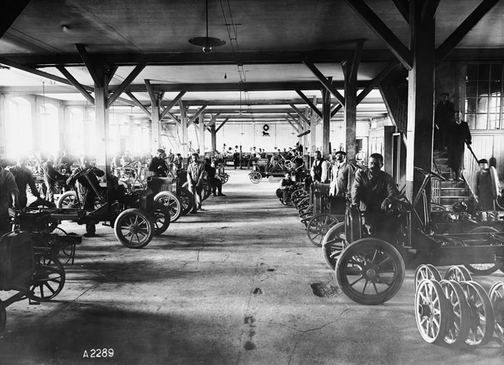 Usine d'Audincourt (?). Atelier de montage. ©  / Région Bourgogne-Franche-Comté, Inventaire du patrimoine - 2012 Usine d'Audincourt (?). Atelier de montage. ©  / Région Bourgogne-Franche-Comté, Inventaire du patrimoine - 2012