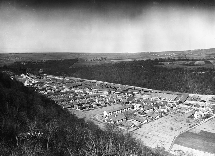 Vue générale depuis le sud. ©  / Région Bourgogne-Franche-Comté, Inventaire du patrimoine - 2012 Vue générale depuis le sud. ©  / Région Bourgogne-Franche-Comté, Inventaire du patrimoine - 2012