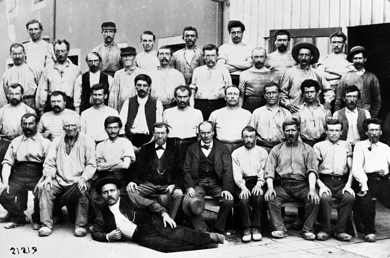 Groupe d'ouvriers. ©  / Région Bourgogne-Franche-Comté, Inventaire du patrimoine - 2012