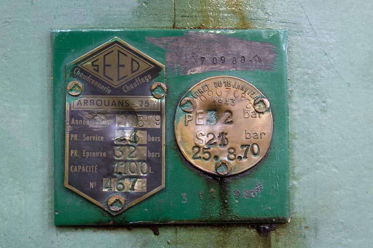 Réservoir d'air comprimé. Plaque d'épreuve. © Yves Sancey / Région Bourgogne-Franche-Comté, Inventaire du patrimoine - 2012