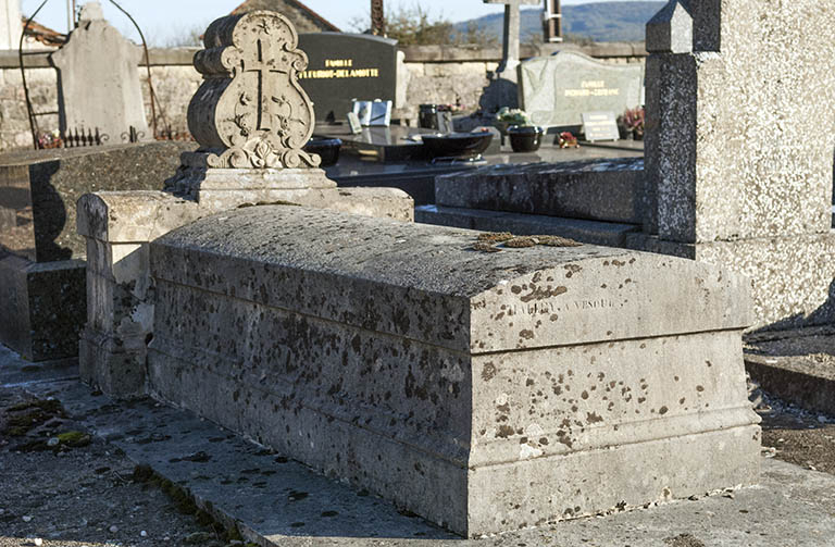 Tombeau Crevoisier, réalisé par Halley à Vesoul. © Mary Ruffinoni / Région Bourgogne-Franche-Comté, Inventaire du patrimoine - 2012