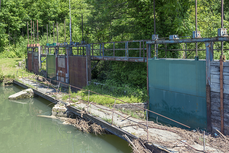 Vannage du canal. © Mary Ruffinoni / Région Bourgogne-Franche-Comté, Inventaire du patrimoine - 2013