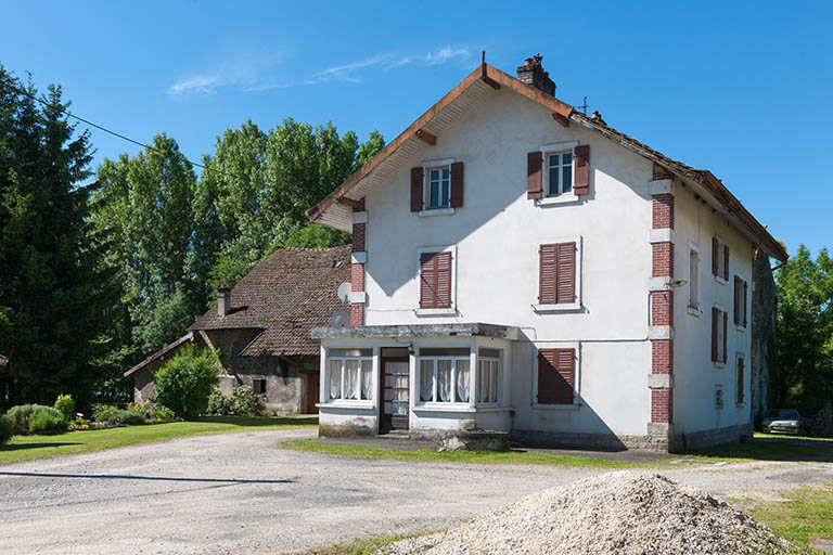 Logement vu de trois quarts. © Jérôme Mongreville / Région Bourgogne-Franche-Comté, Inventaire du patrimoine - 2013
