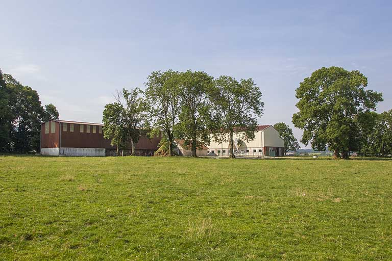 Vue d'ensemble, depuis le nord. © Yves Sancey / Région Bourgogne-Franche-Comté, Inventaire du patrimoine - 2013