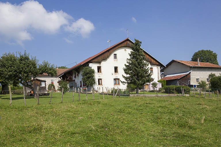Vue d'ensemble, depuis l'est. © Yves Sancey / Région Bourgogne-Franche-Comté, Inventaire du patrimoine - 2013