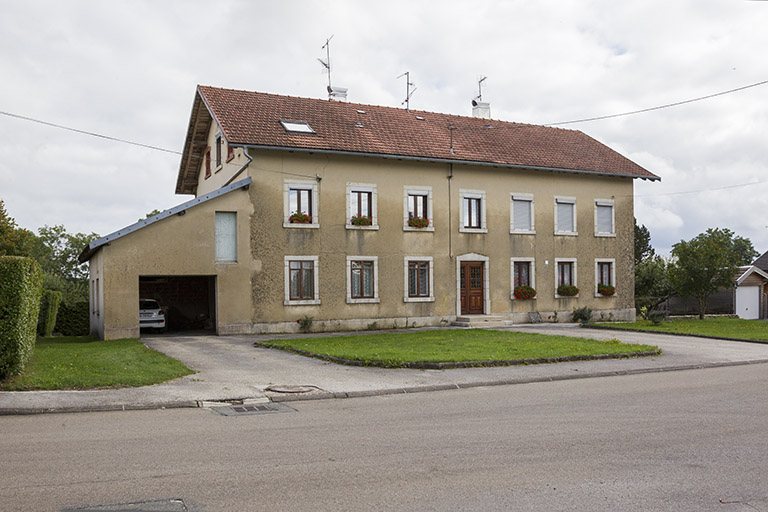Façade antérieure. © Yves Sancey / Région Bourgogne-Franche-Comté, Inventaire du patrimoine - 2013