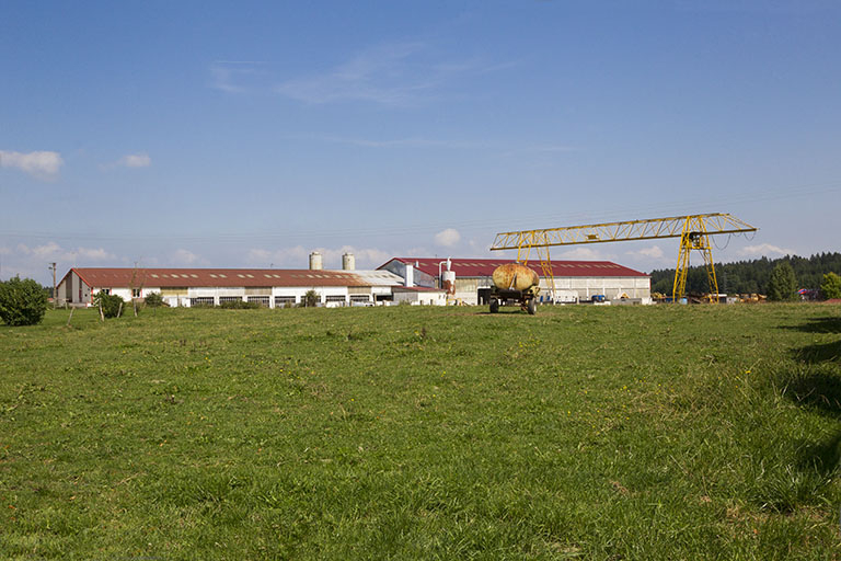 Vue d'ensemble, depuis le sud. © Yves Sancey / Région Bourgogne-Franche-Comté, Inventaire du patrimoine - 2013