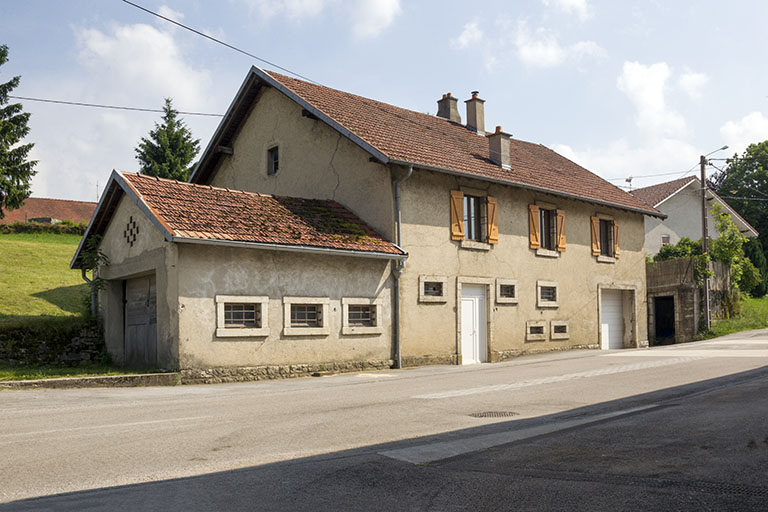 Ancienne fromagerie, de trois quarts gauche. © Yves Sancey / Région Bourgogne-Franche-Comté, Inventaire du patrimoine - 2013