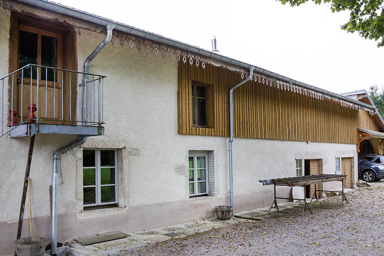 Façade latérale droite. © Yves Sancey / Région Bourgogne-Franche-Comté, Inventaire du patrimoine - 2013