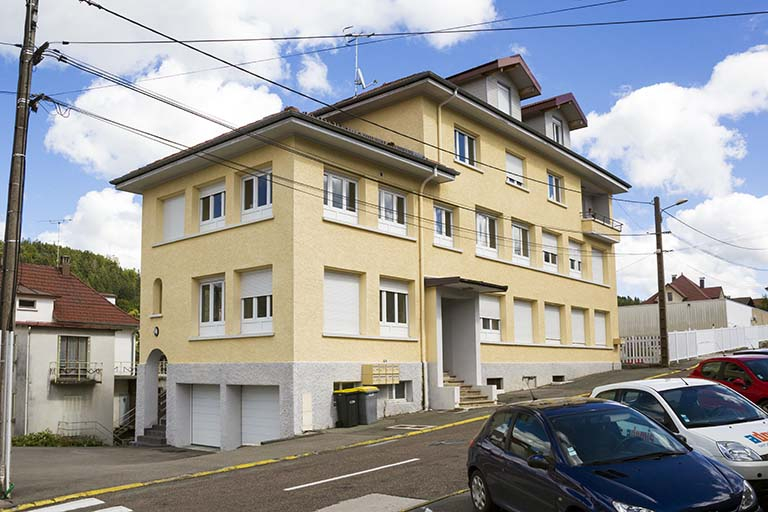 Façades antérieure et latérale gauche. © Yves Sancey / Région Bourgogne-Franche-Comté, Inventaire du patrimoine - 2013