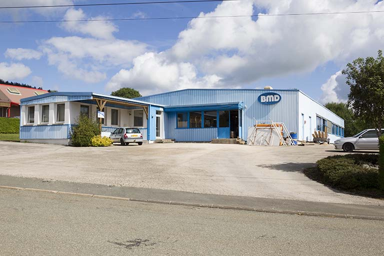 Façade antérieure, de trois quarts droite. © Yves Sancey / Région Bourgogne-Franche-Comté, Inventaire du patrimoine - 2013