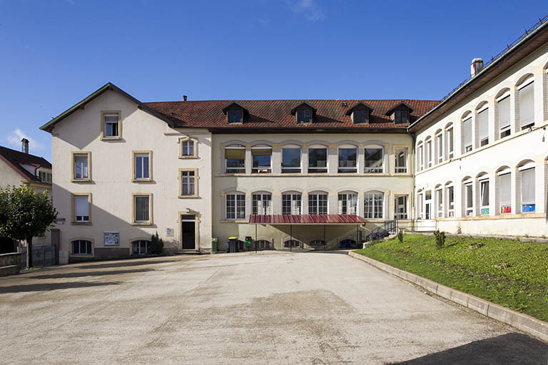 Aile ouest : façade orientale (sur cour). © Yves Sancey / Région Bourgogne-Franche-Comté, Inventaire du patrimoine - 2013