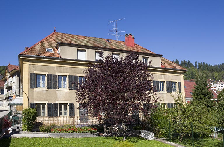 Maison : façade latérale droite. © Yves Sancey / Région Bourgogne-Franche-Comté, Inventaire du patrimoine - 2013 Maison : façade latérale droite. © Yves Sancey / Région Bourgogne-Franche-Comté, Inventaire du patrimoine - 2013