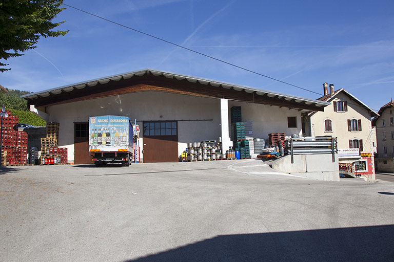 Grand entrepôt, depuis le sud. © Yves Sancey / Région Bourgogne-Franche-Comté, Inventaire du patrimoine - 2013