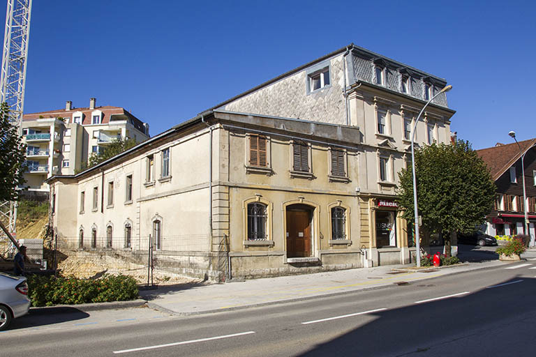 Façades antérieure et latérale gauche. © Yves Sancey / Région Bourgogne-Franche-Comté, Inventaire du patrimoine - 2013