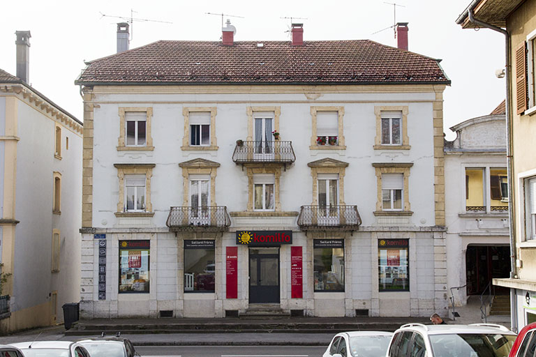 Immeuble au n° 11. © Yves Sancey / Région Bourgogne-Franche-Comté, Inventaire du patrimoine - 2013