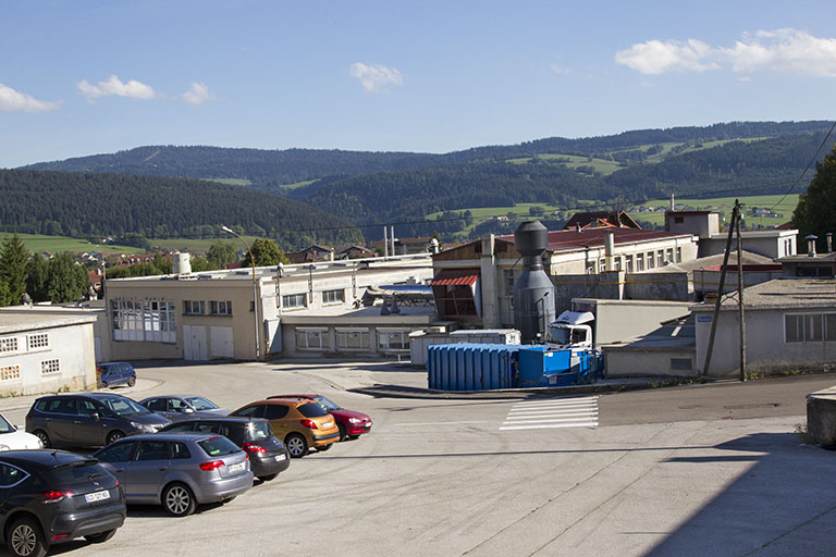 Site ancien : partie orientale côté rue Bois Soleil. © Yves Sancey / Région Bourgogne-Franche-Comté, Inventaire du patrimoine - 2013