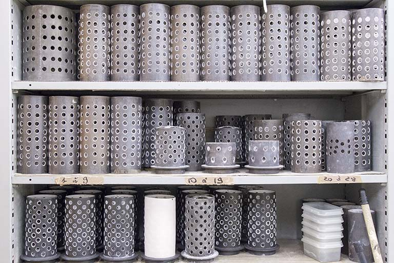 Fonte à la cire perdue : cylindres pour moules réfractaires. © Yves Sancey / Région Bourgogne-Franche-Comté, Inventaire du patrimoine - 2013