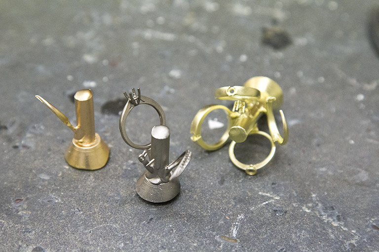 Fonte à la cire perdue : les arbres en métal. © Yves Sancey / Région Bourgogne-Franche-Comté, Inventaire du patrimoine - 2013