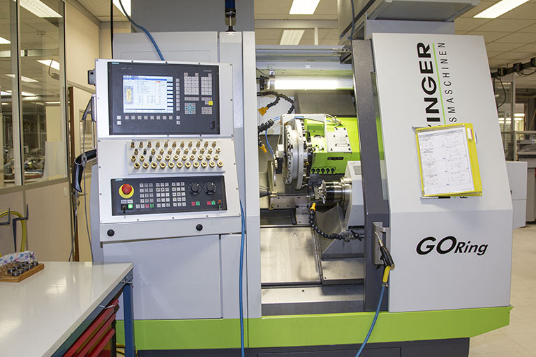 Usinage : 3e tour à commande numérique. © Yves Sancey / Région Bourgogne-Franche-Comté, Inventaire du patrimoine - 2013