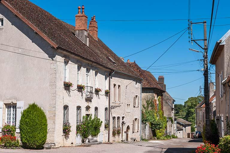 Vue générale depuis l'ouest © Jérôme Mongreville / Région Bourgogne-Franche-Comté, Inventaire du patrimoine - 2013