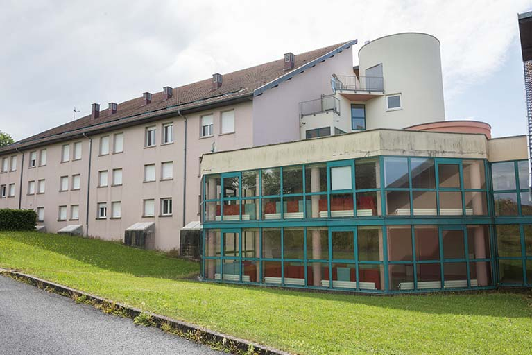 Façades postérieures nord de l'internat nord-est.  © Mary Ruffinoni / Région Bourgogne-Franche-Comté, Inventaire du patrimoine - 2013