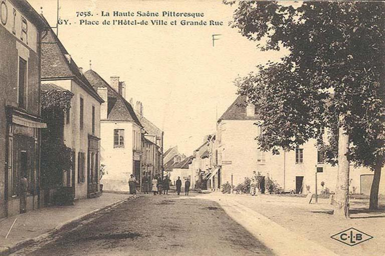 La Grande rue sur une carte postale ancienne © Sabrina Dalibard / Archives départementales de la Haute-Saône - 2013 La Grande rue sur une carte postale ancienne © Sabrina Dalibard / Archives départementales de la Haute-Saône - 2013