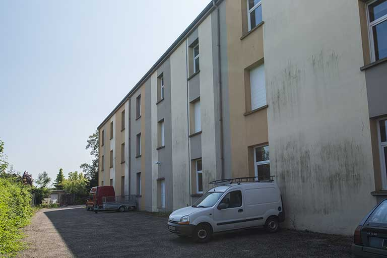 Façade nord de la barre d'externat nord. © Mary Ruffinoni / Région Bourgogne-Franche-Comté, Inventaire du patrimoine - 2013