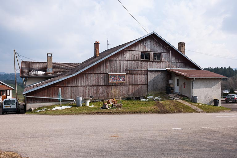 Ferme : façade postérieure. © Jérôme Mongreville / Région Bourgogne-Franche-Comté, Inventaire du patrimoine - 2014