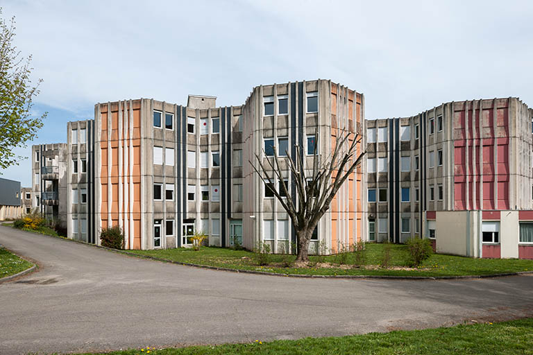Les façades ouest de l'internat. © Jérôme Mongreville / Région Bourgogne-Franche-Comté, Inventaire du patrimoine - 2014