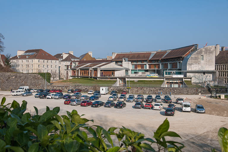Vue d'ensemble depuis le sud-ouest. © Jérôme Mongreville / Région Bourgogne-Franche-Comté, Inventaire du patrimoine - 2014