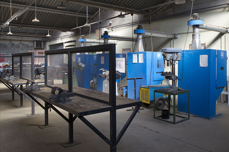 Dans l'atelier. © Sonia Dourlot / Région Bourgogne-Franche-Comté, Inventaire du patrimoine - 2014