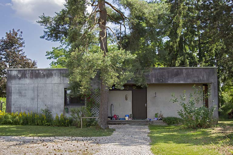 Façade nord du logement de fonction individuel situé au sud-est du parc. © Sonia Dourlot / Région Bourgogne-Franche-Comté, Inventaire du patrimoine - 2014