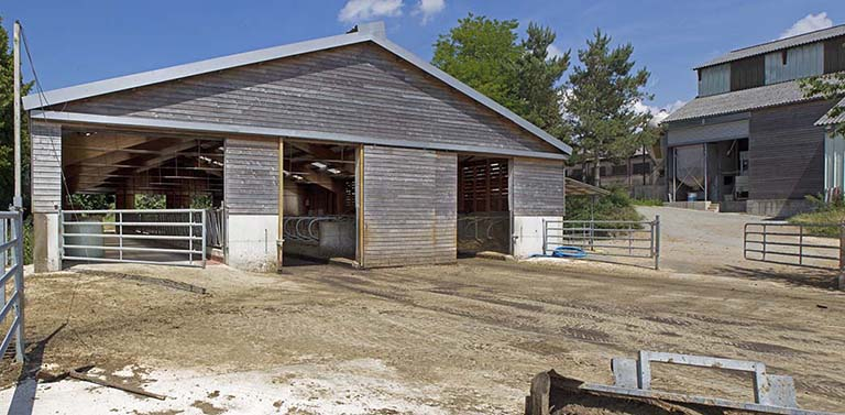 Pignon sud de l'étable ouest. © Sonia Dourlot / Région Bourgogne-Franche-Comté, Inventaire du patrimoine - 2014
