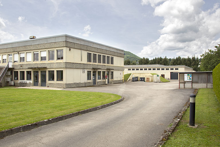 Angle nord de la restauration et atelier de maintenance. © Sonia Dourlot / Région Bourgogne-Franche-Comté, Inventaire du patrimoine - 2014