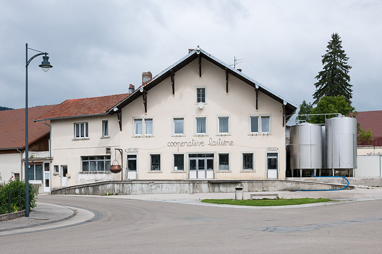 Façade antérieure. © Jérôme Mongreville / Région Bourgogne-Franche-Comté, Inventaire du patrimoine - 2014