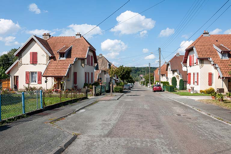 Vue d'ensemble depuis le haut de la rue Voulot. © Jérôme Mongreville / Région Bourgogne-Franche-Comté, Inventaire du patrimoine - 2014