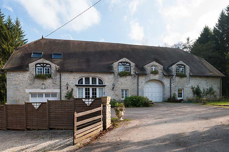 Bâtiment du moulin. Façade nord. © Jérôme Mongreville / Région Bourgogne-Franche-Comté, Inventaire du patrimoine - 2014