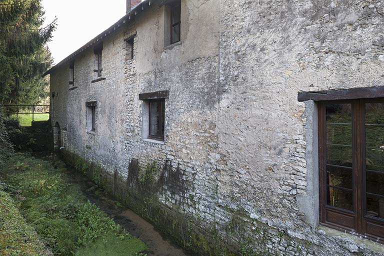 Façade est de l'atelier de forge. © Jérôme Mongreville / Région Bourgogne-Franche-Comté, Inventaire du patrimoine - 2014