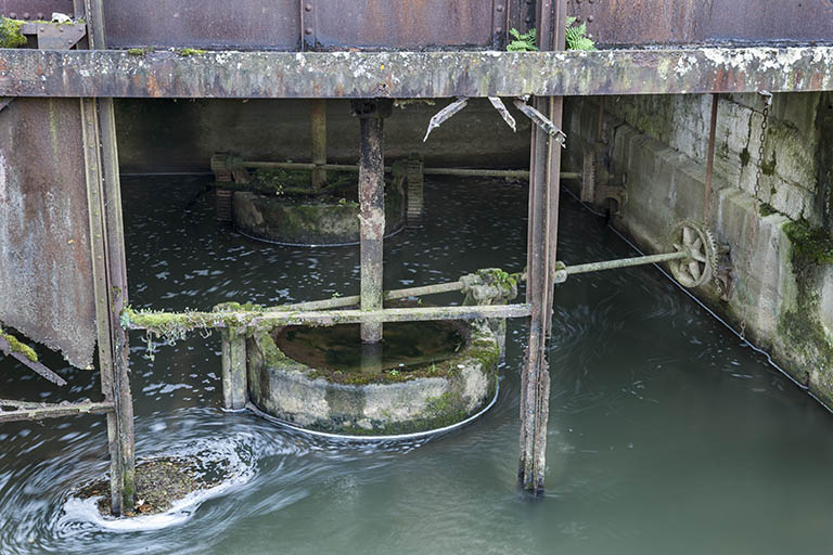 Turbines Douge. © Jérôme Mongreville / Région Bourgogne-Franche-Comté, Inventaire du patrimoine - 2014