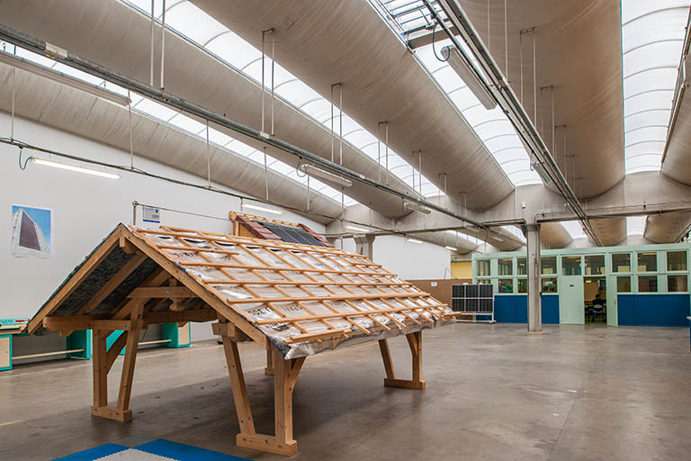 Atelier menuiserie : prototype  © Jérôme Mongreville / Région Bourgogne-Franche-Comté, Inventaire du patrimoine - 2014