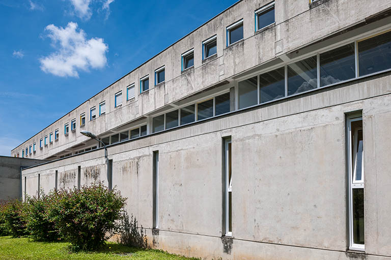 Bâtiment internat-administration © Jérôme Mongreville / Région Bourgogne-Franche-Comté, Inventaire du patrimoine - 2014 Bâtiment internat-administration © Jérôme Mongreville / Région Bourgogne-Franche-Comté, Inventaire du patrimoine - 2014