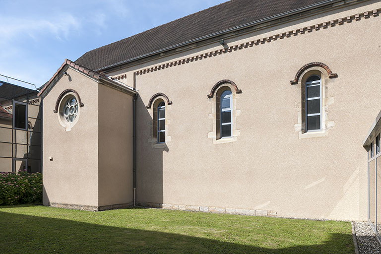 Façade latérale de la chapelle © Jérôme Mongreville / Région Bourgogne-Franche-Comté, Inventaire du patrimoine - 2014