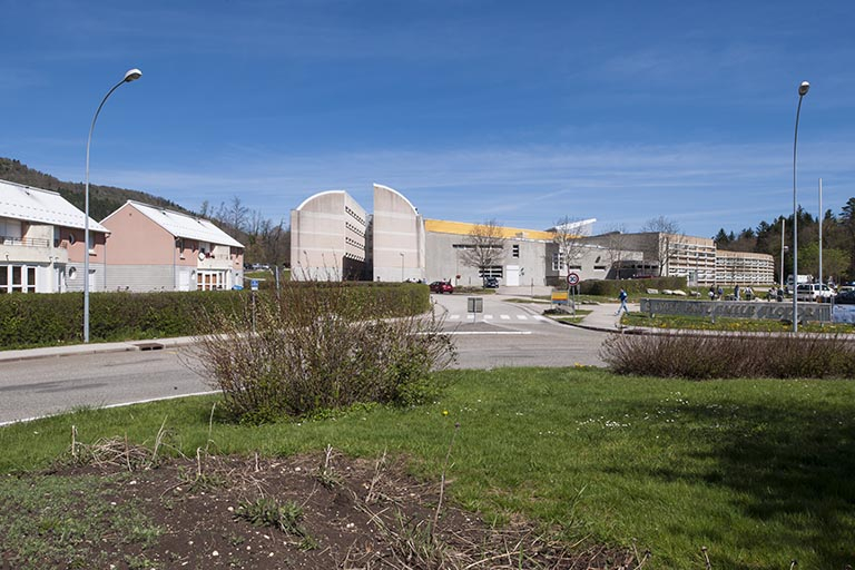 Site du lycée  avec à gauche logements, au centre internat et au second plan, administration -restauration. © Jérôme Mongreville / Région Bourgogne-Franche-Comté, Inventaire du patrimoine - 2014