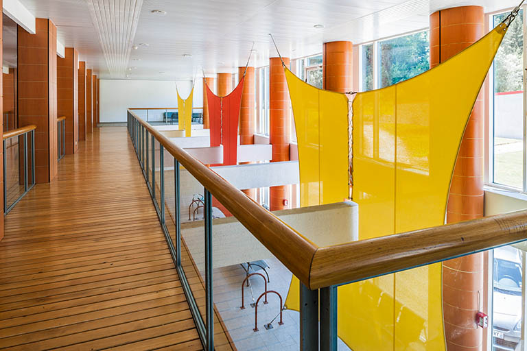 Internat : hall depuis le 1er étage. © Jérôme Mongreville / Région Bourgogne-Franche-Comté, Inventaire du patrimoine - 2014