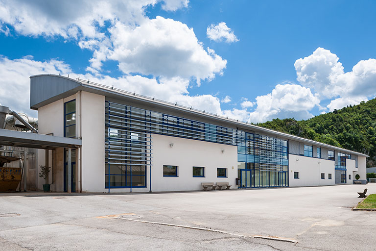 Ateliers, façade antérieure. © Jérôme Mongreville / Région Bourgogne-Franche-Comté, Inventaire du patrimoine - 2014