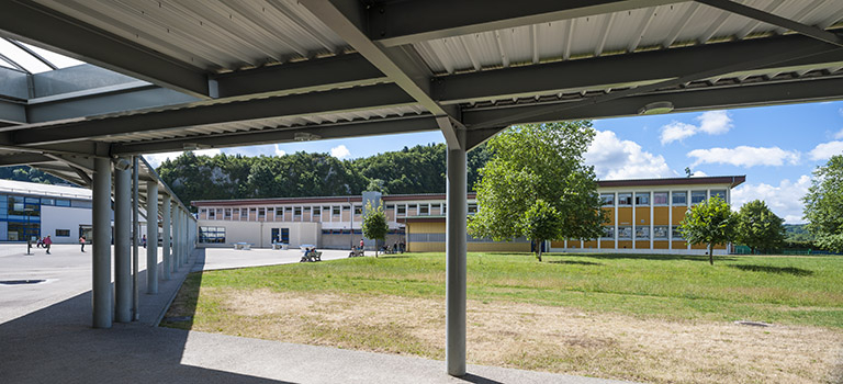 Restauration : passage et préau . © Jérôme Mongreville / Région Bourgogne-Franche-Comté, Inventaire du patrimoine - 2014