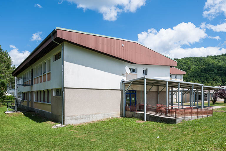 Externat : pignon sud. © Jérôme Mongreville / Région Bourgogne-Franche-Comté, Inventaire du patrimoine - 2014